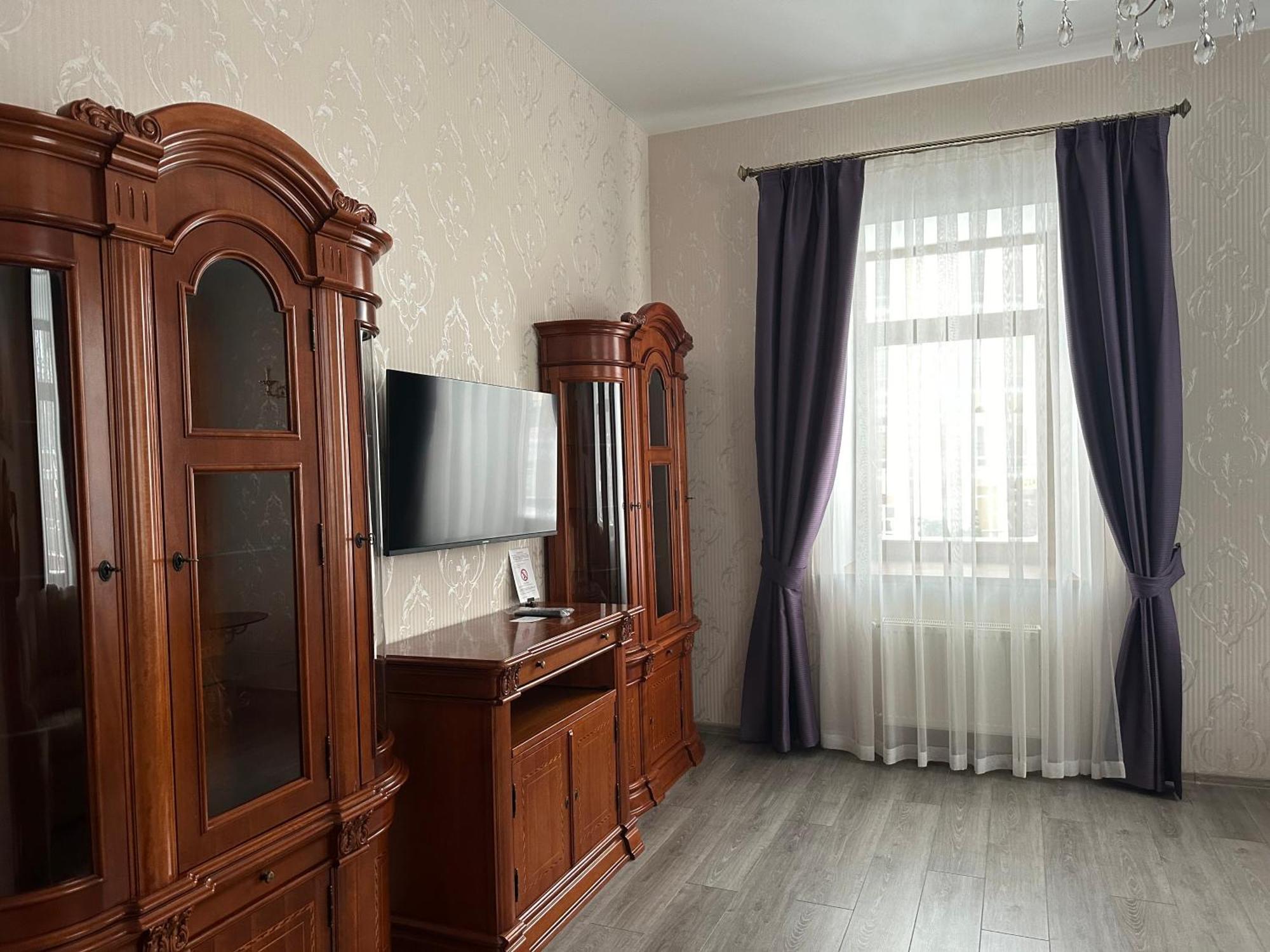 Centralnyi Hotel Полтава Екстериор снимка