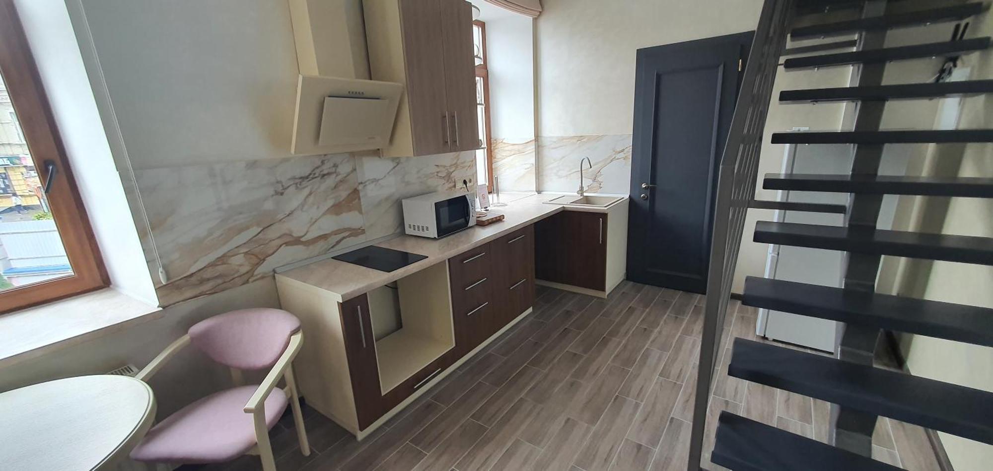Centralnyi Hotel Полтава Екстериор снимка